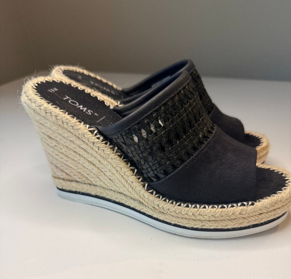 TOMS Black Woven Espadrille Wedge Mule Sandals Womens 6.5 Slip On 10016367